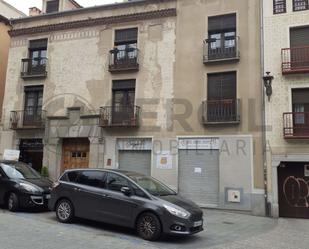 Vista exterior de Pis en venda en Segovia Capital amb Terrassa i Piscina