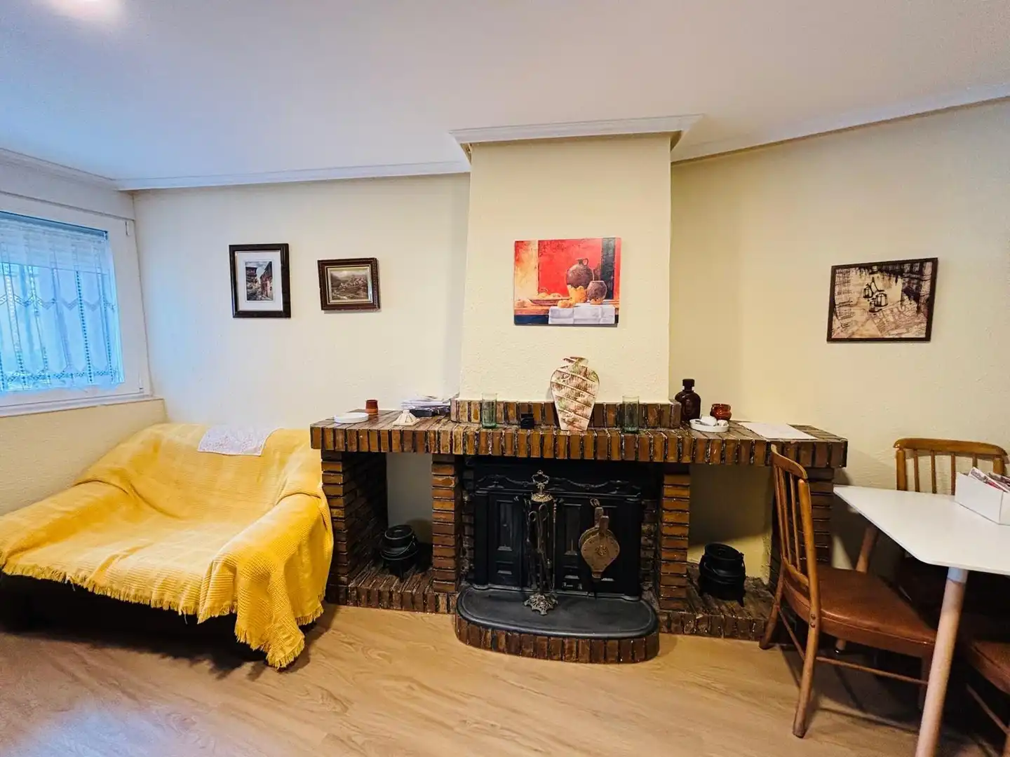 Sala de estar de Apartamento de alquiler en Castropodame con Calefacción y Amueblado