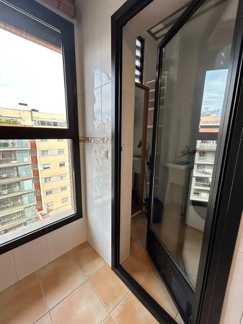 Bathroom of Apartments for rent in Gandia  with Air Conditioner, Heating and Private garden