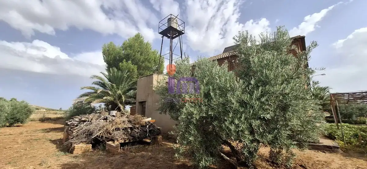 Casa o xalet en venda en Valdepeñas amb Jardí privat i Piscina