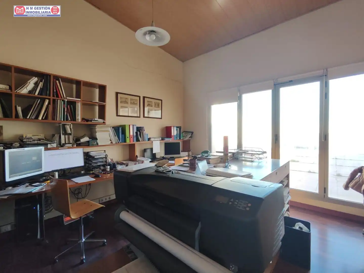 Büro zum Verkauf in Alcázar de San Juan mit Klimaanlage, Terrasse und Möbliert