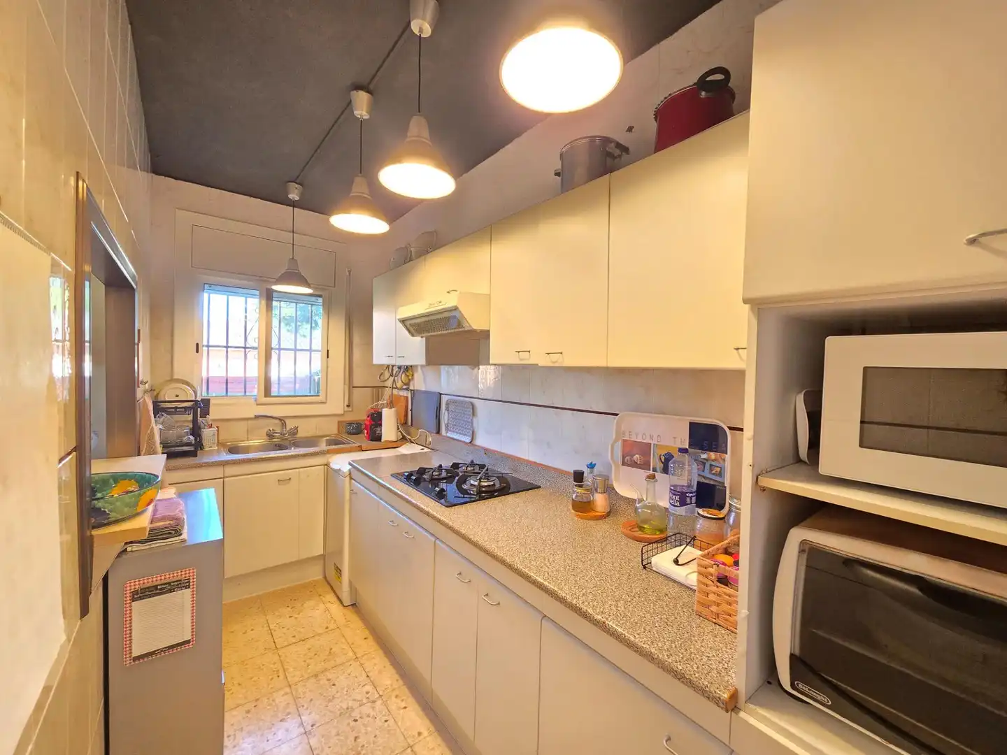 Cocina de Casa o chalet en venta en Canyelles con Calefacción, Jardín privado y Trastero