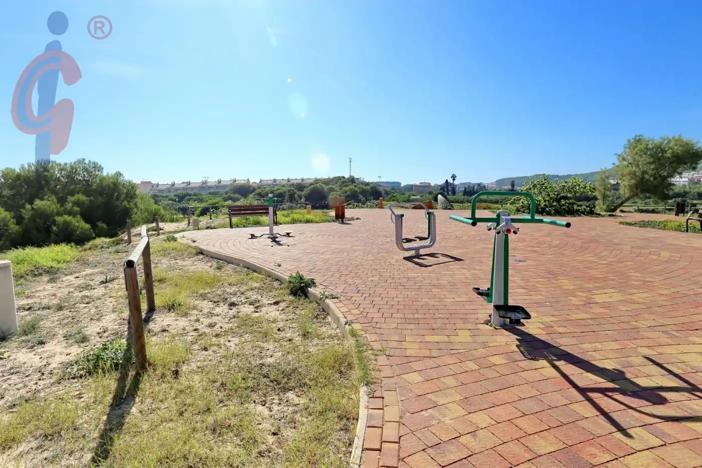 Exterior view of Commercial properties for sale in Guardamar del Segura  with Air Conditioner