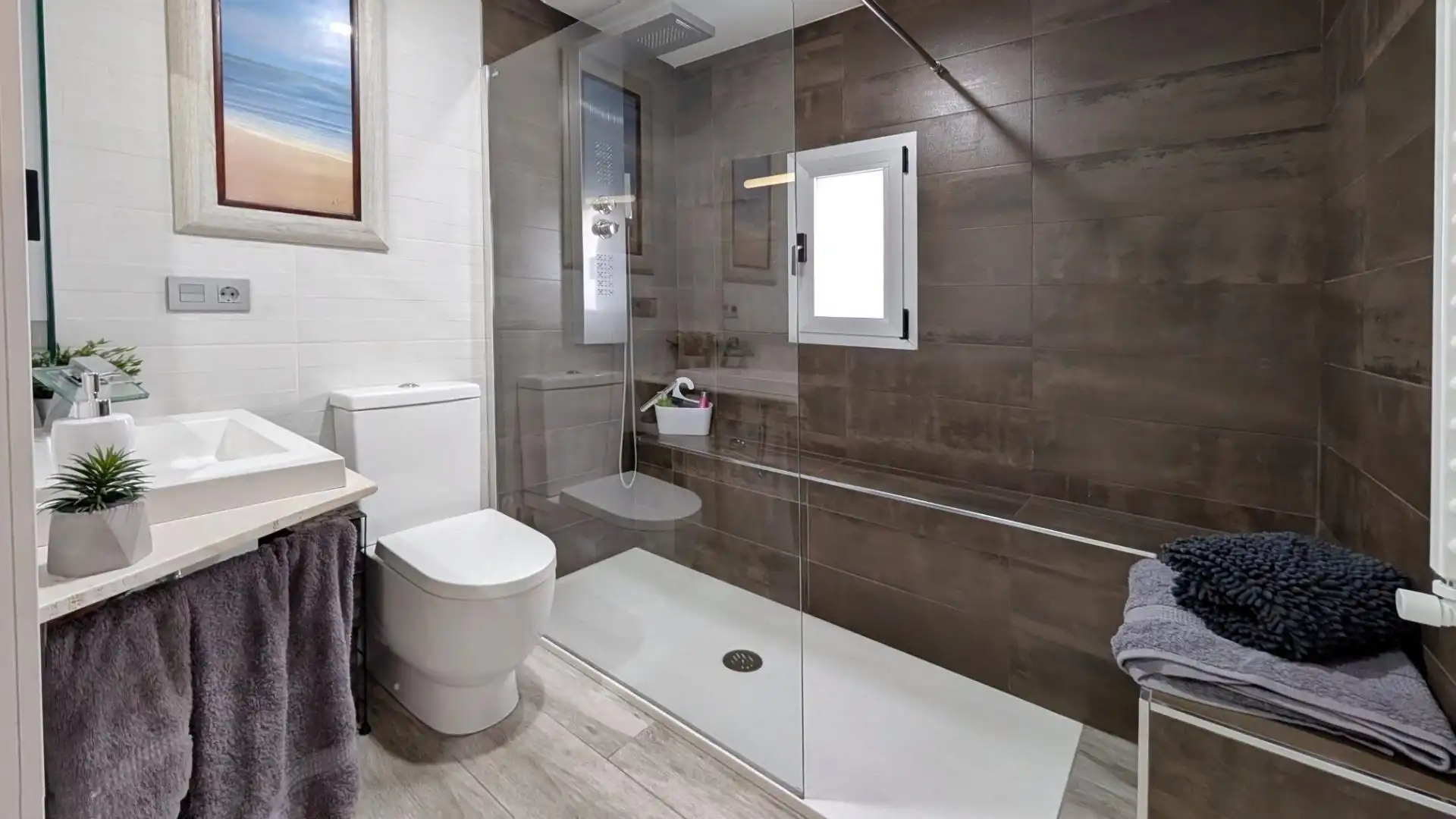 Baño de Casa o chalet en venta en Santander con Calefacción, Jardín privado y Trastero