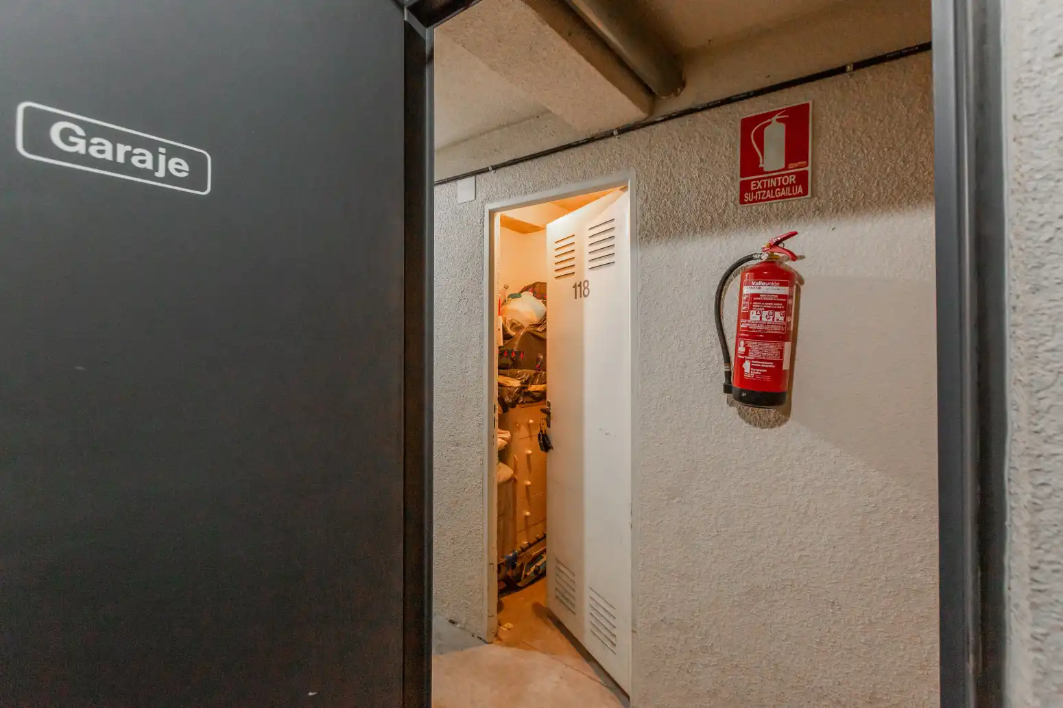 Flat for sale in  Pamplona / Iruña  with Heating and Parquet flooring