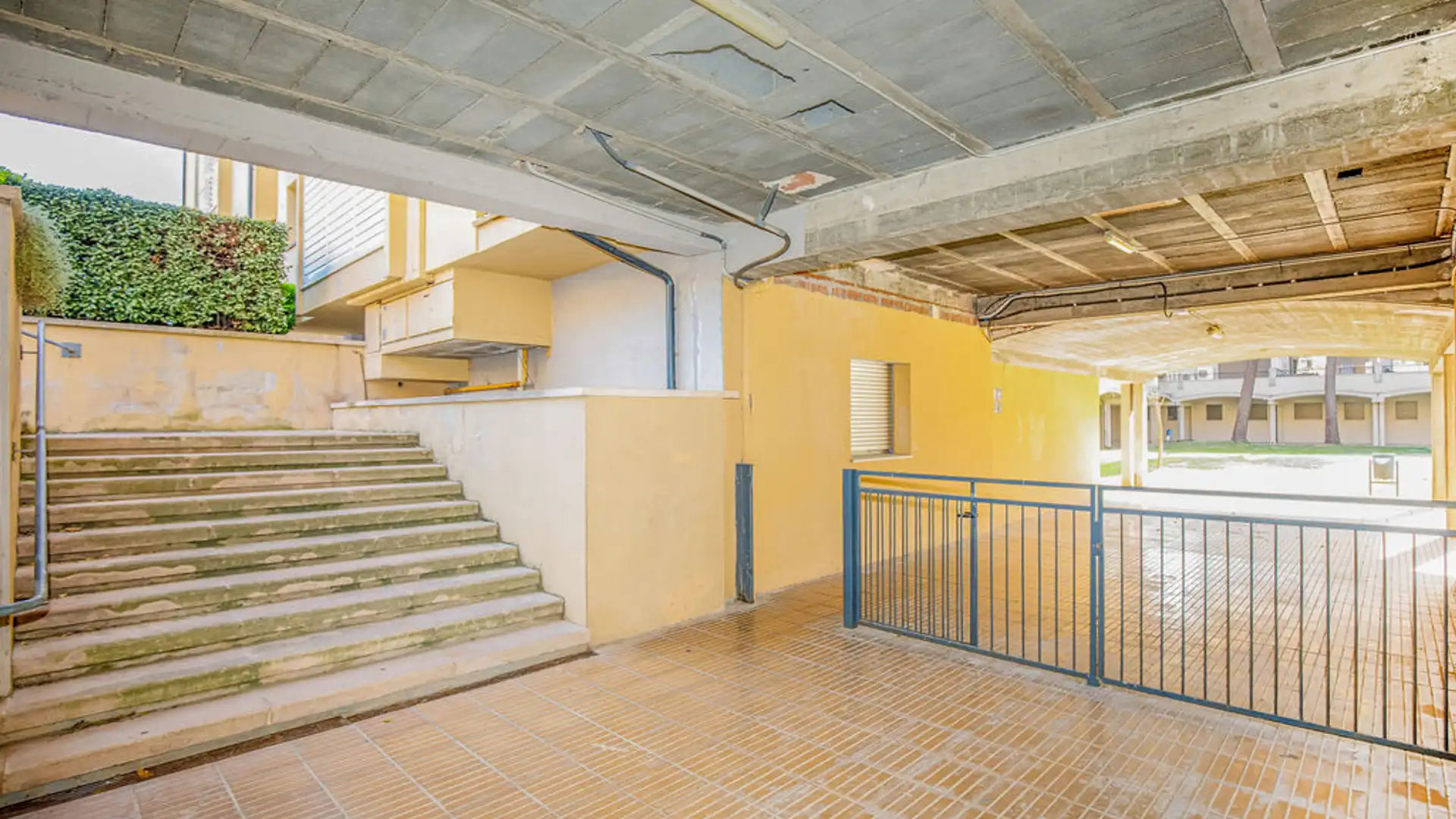 Flat for sale in C/ Francesc Mateu, Montjuïc