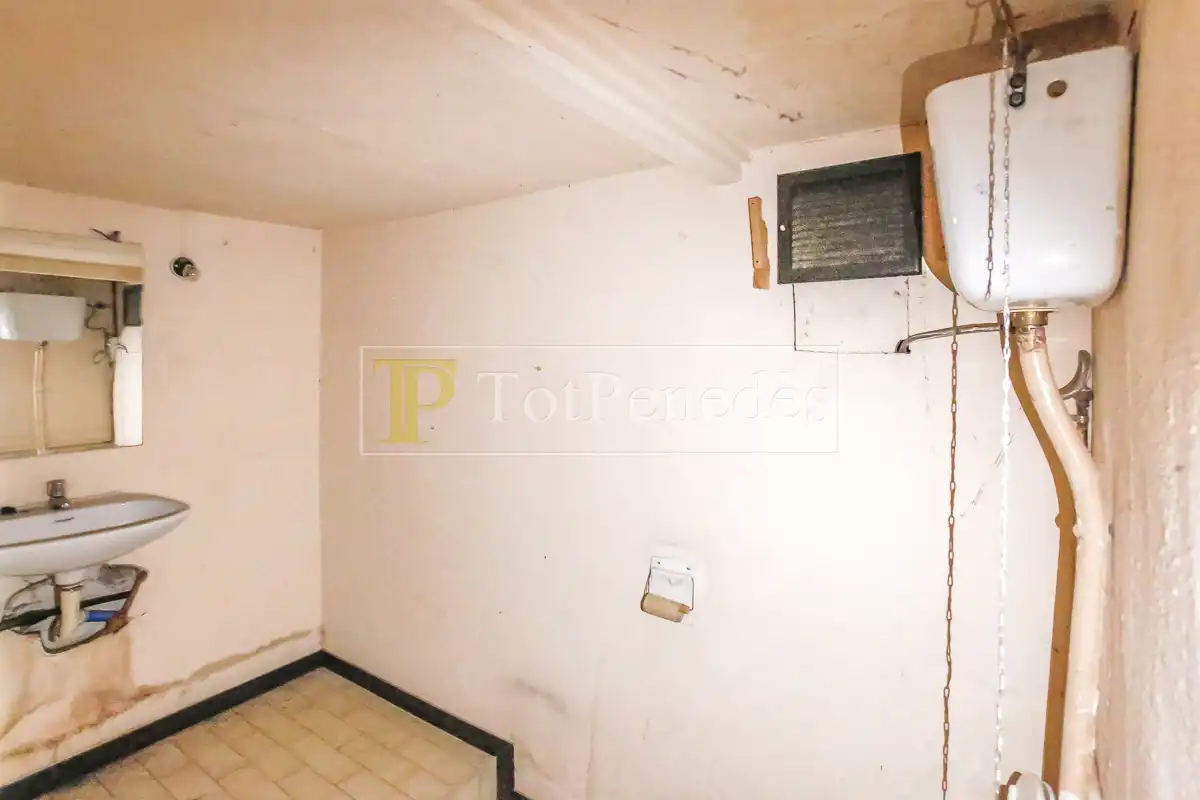 Local comercial de lloguer a Centre Vila, imagen 12