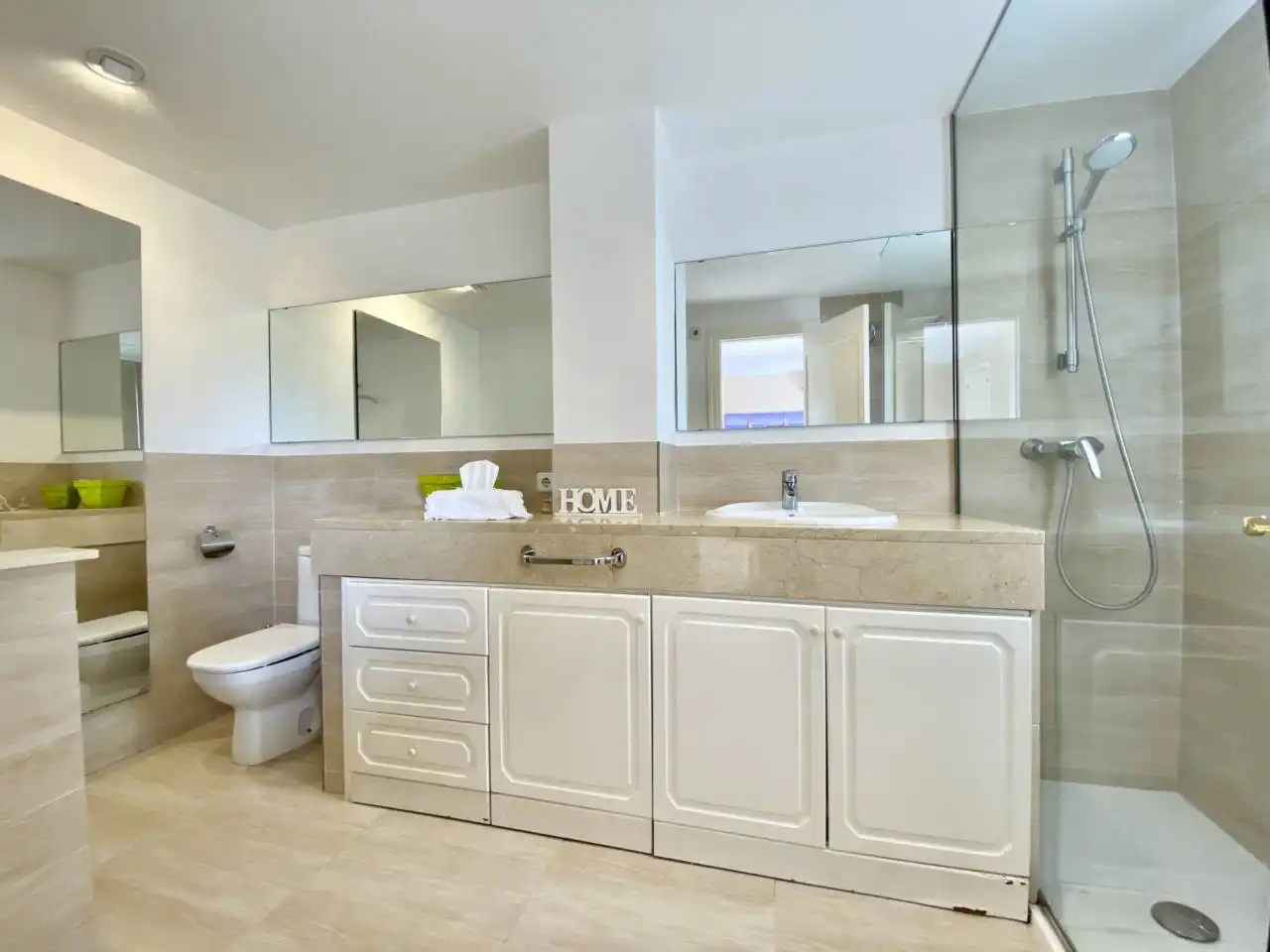 Baño de Casa adosada de alquiler en Calvià con Aire acondicionado, Calefacción y Terraza