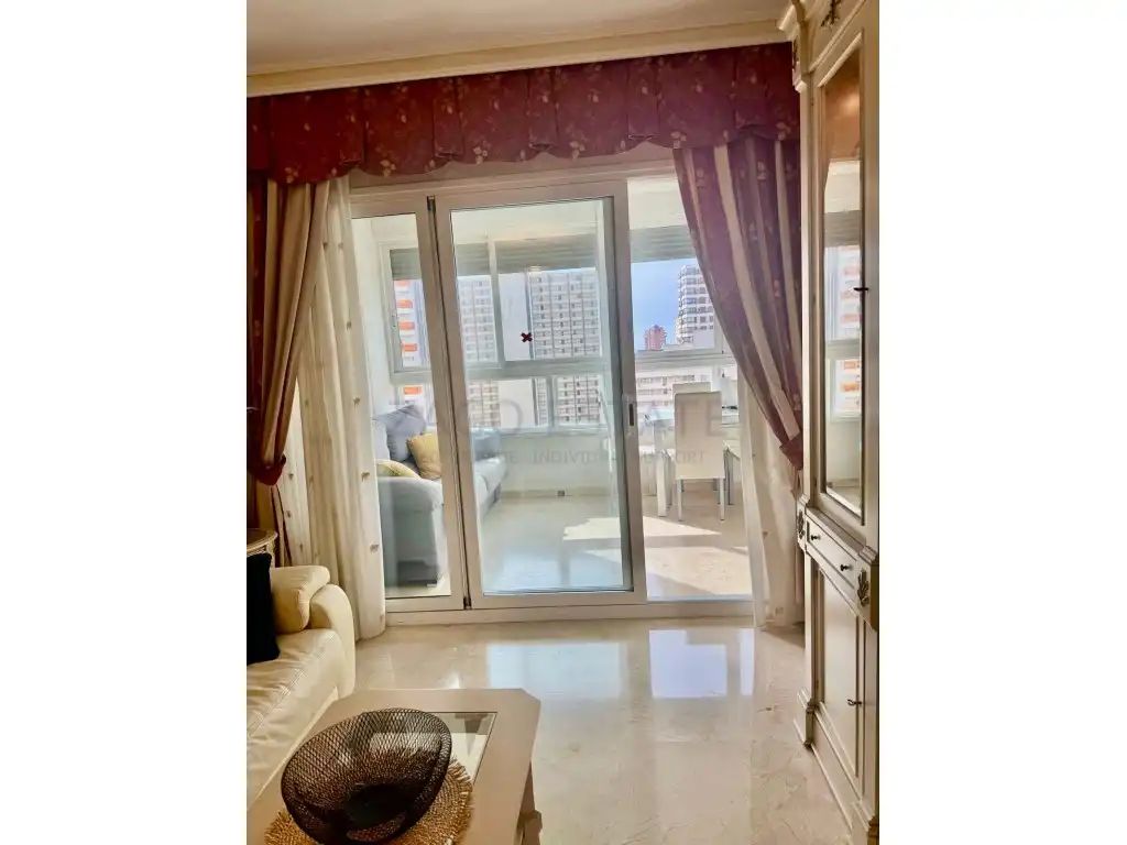 Habitación de Piso en venta en Benidorm