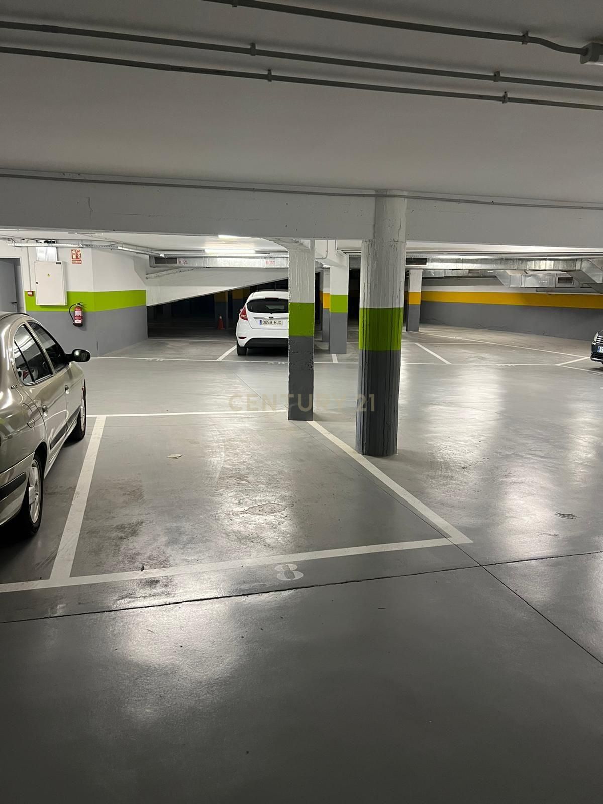Parking of Garage to rent in Torremolinos