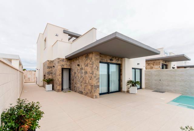 Casa-chalet en Venta en San Miguel de Salinas