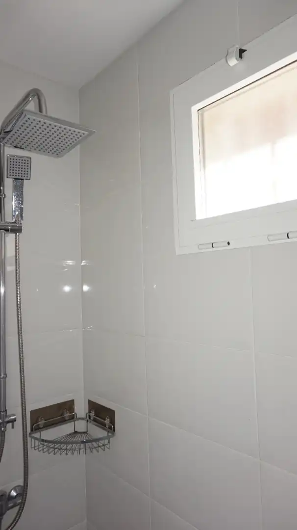 Baño de Planta baja en venta en Torrejón de Ardoz con Aire acondicionado y Amueblado