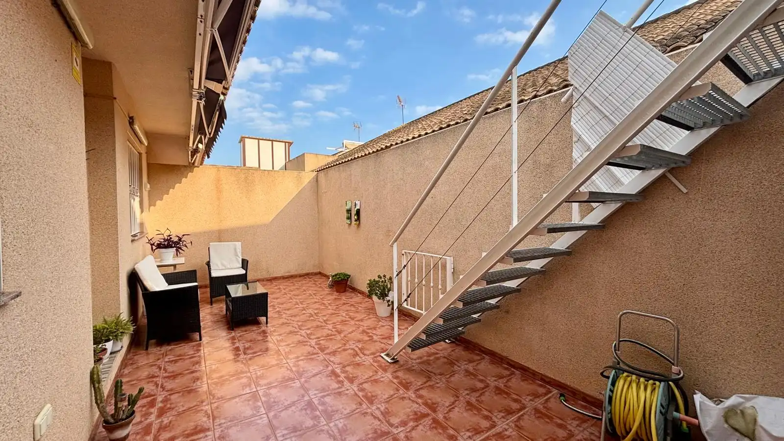 Terraza de Casa adosada en venta en Cartagena con Aire acondicionado, Calefacción y Jardín privado