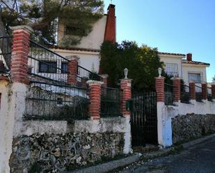 Exterior view of Country house for sale in Campos del Paraíso