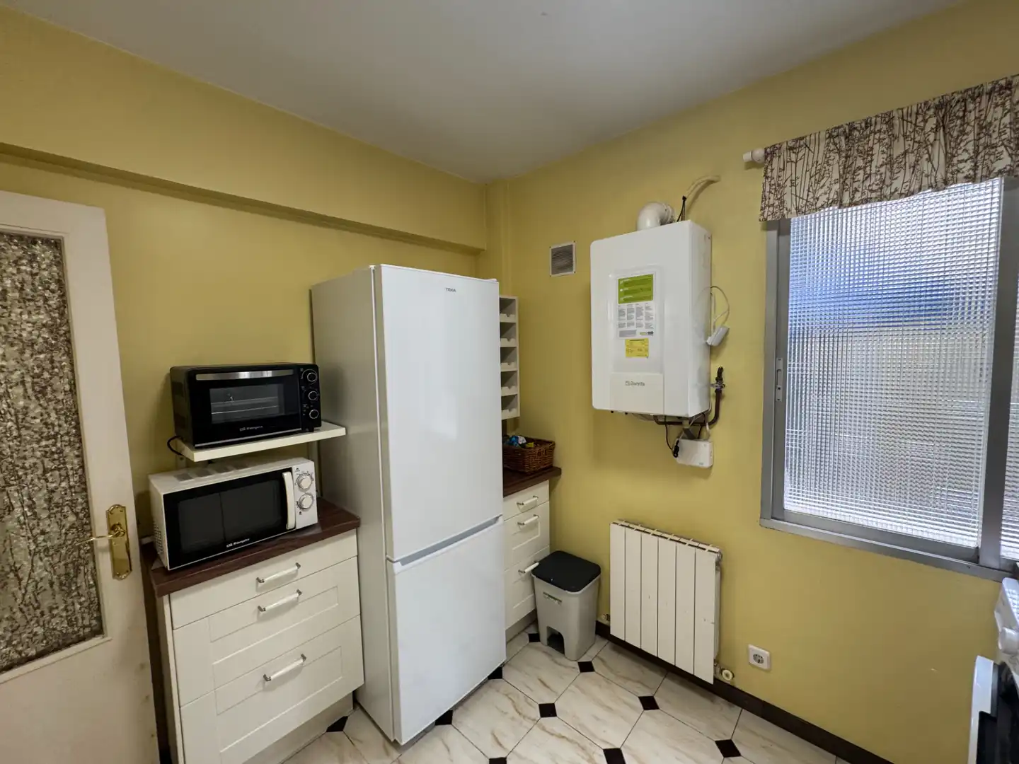Kitchen of Flat for sale in Bilbao   with Heating
