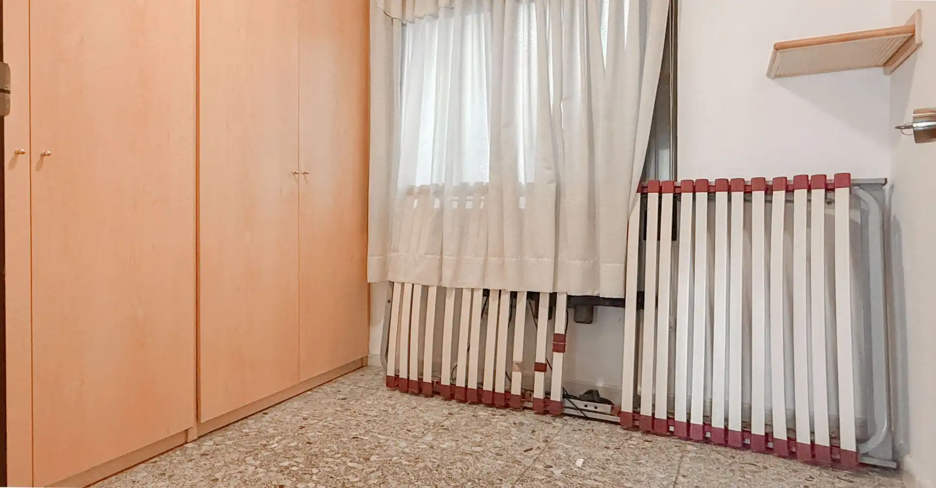 Habitación de Piso en venta en Sant Boi de Llobregat con Calefacción y Terraza