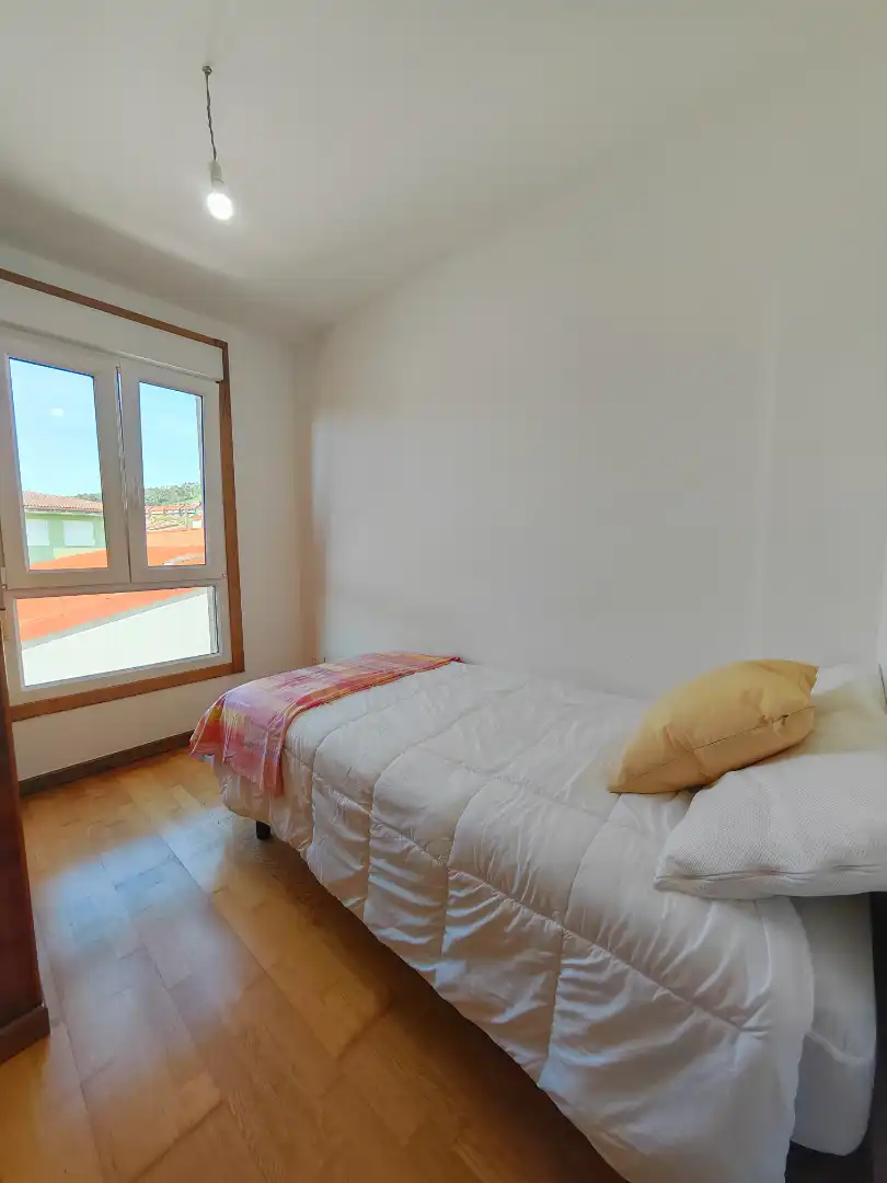 Habitación de Apartamento de alquiler en Fisterra con Trastero, Amueblado y Horno