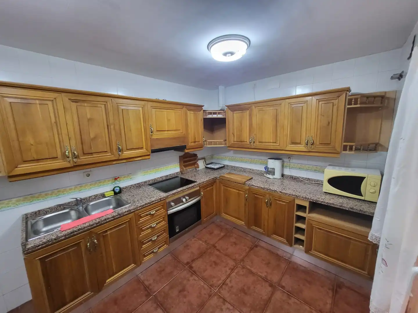 Küche von Einfamilien-Reihenhaus zur Miete in Cáceres mit Terrasse und Möbliert