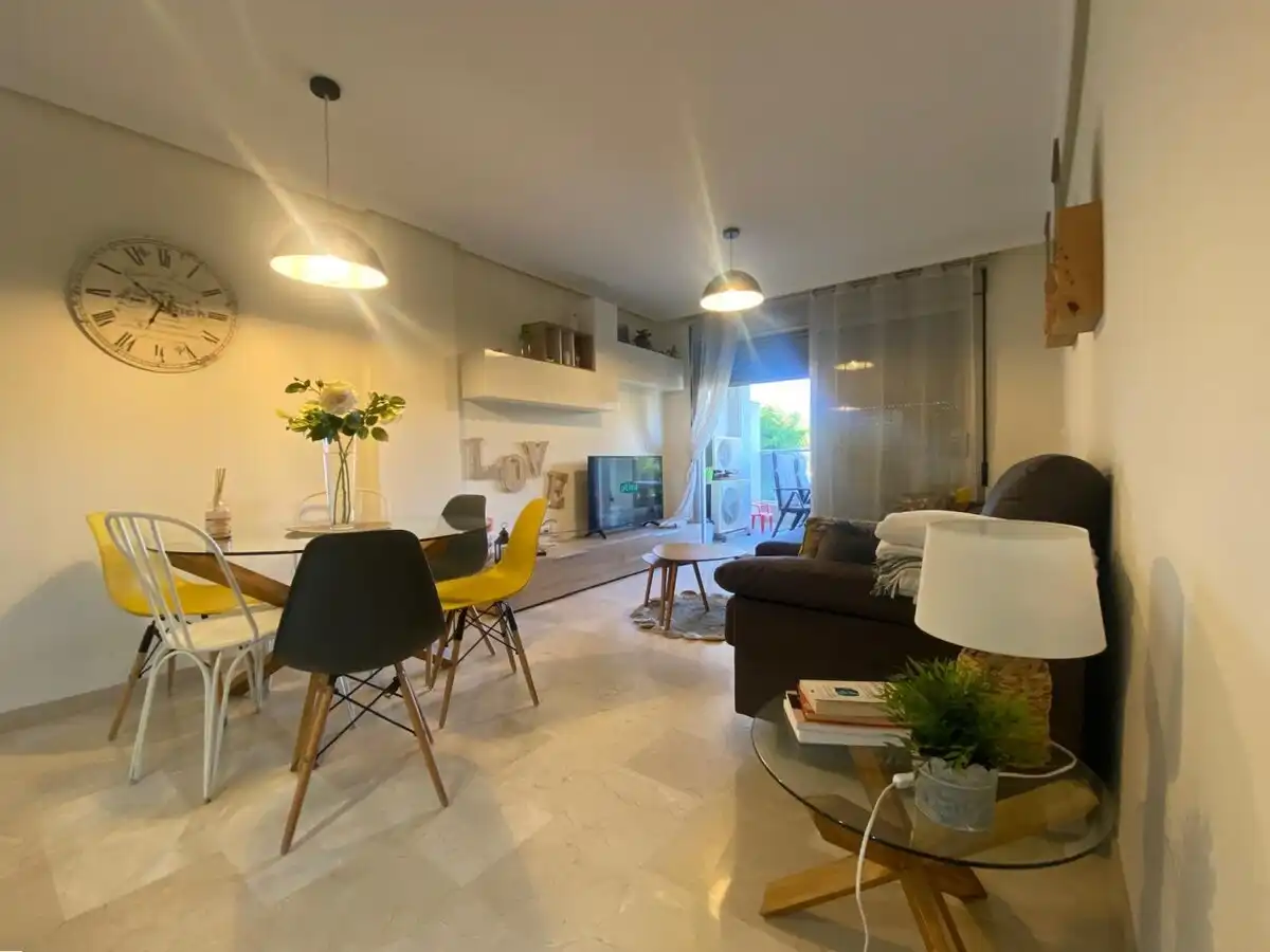 Apartment mit Pool zum Verkauf in Las Marinas / Les Marines