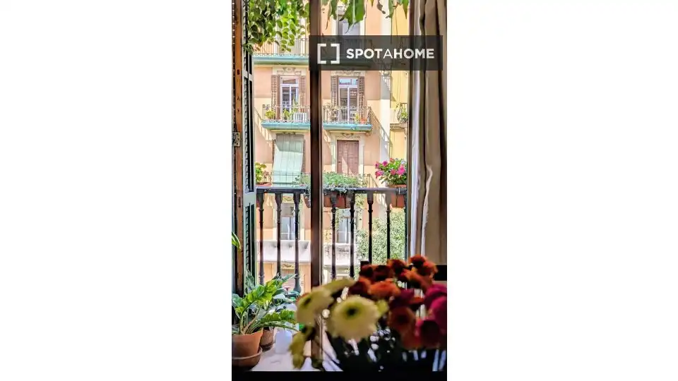 Balcony of Flat for share in Eixample