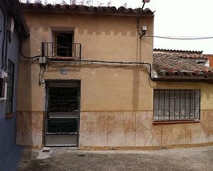 Vista exterior de Casa adosada en venda en Novés