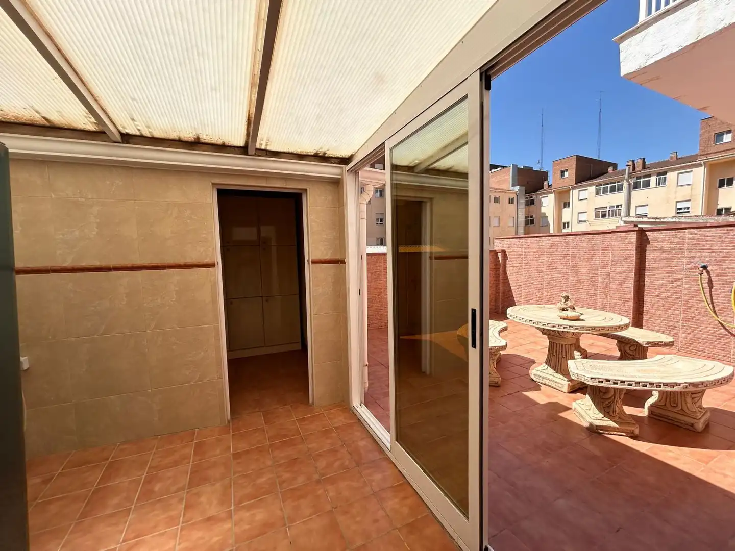 Terrasse von Wohnung zum Verkauf in Albacete mit Klimaanlage, Heizung und Parkett