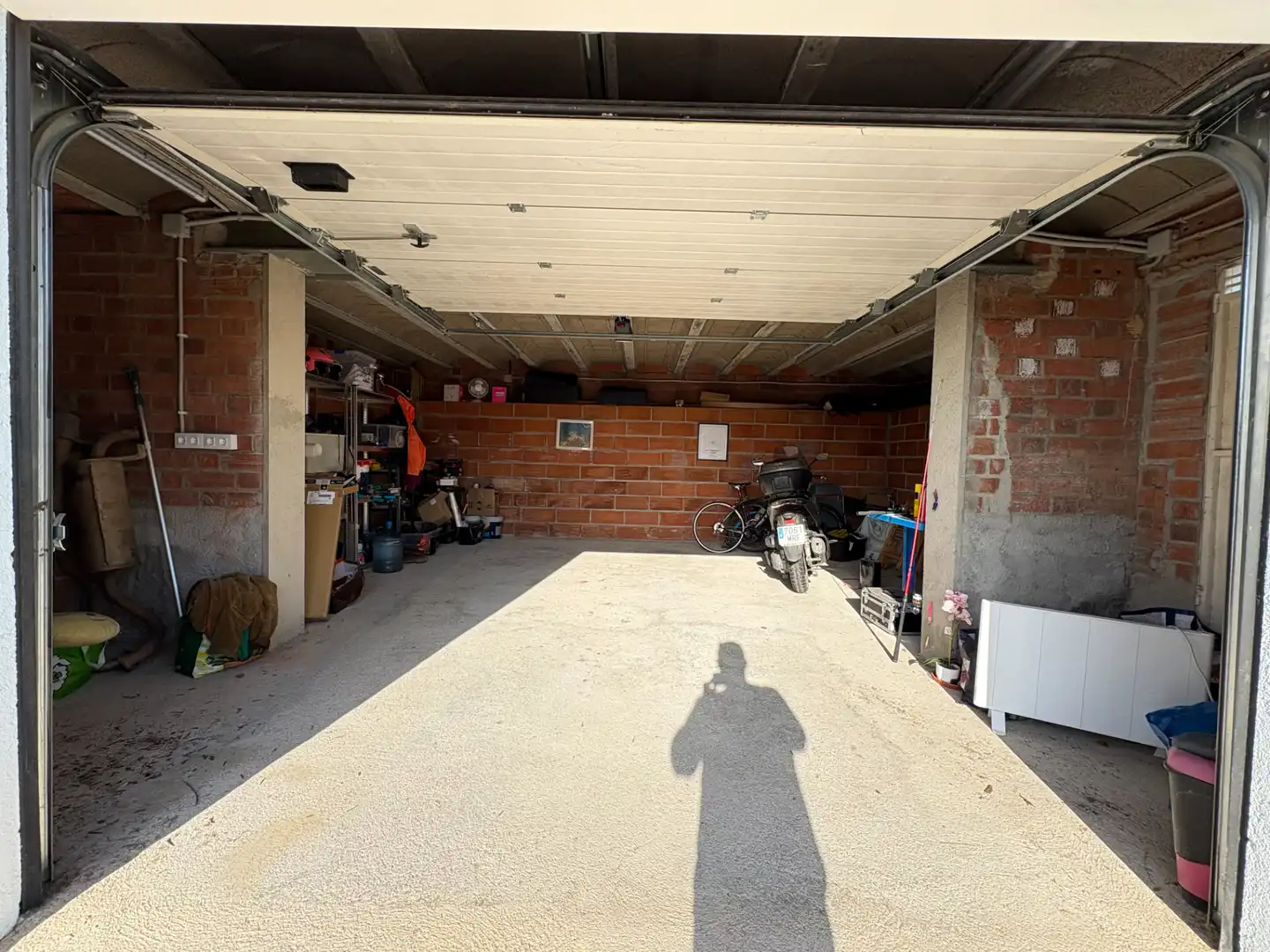 Aparcament de Casa adosada en venda en Roses amb Aire condicionat, Parquet i Terrassa