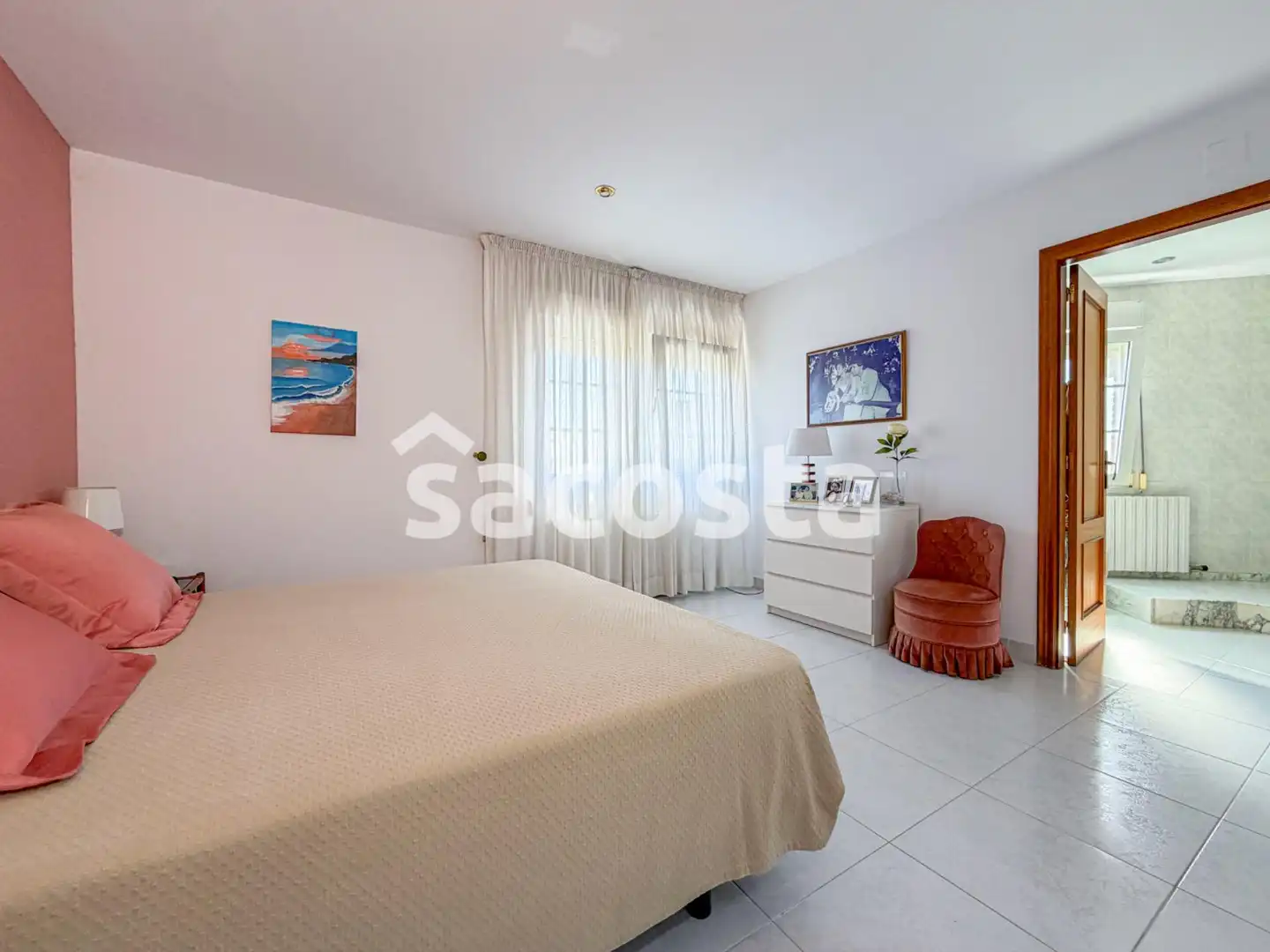 Habitación de Casa adosada en venta en Pineda de Mar con Aire acondicionado, Calefacción y Jardín privado