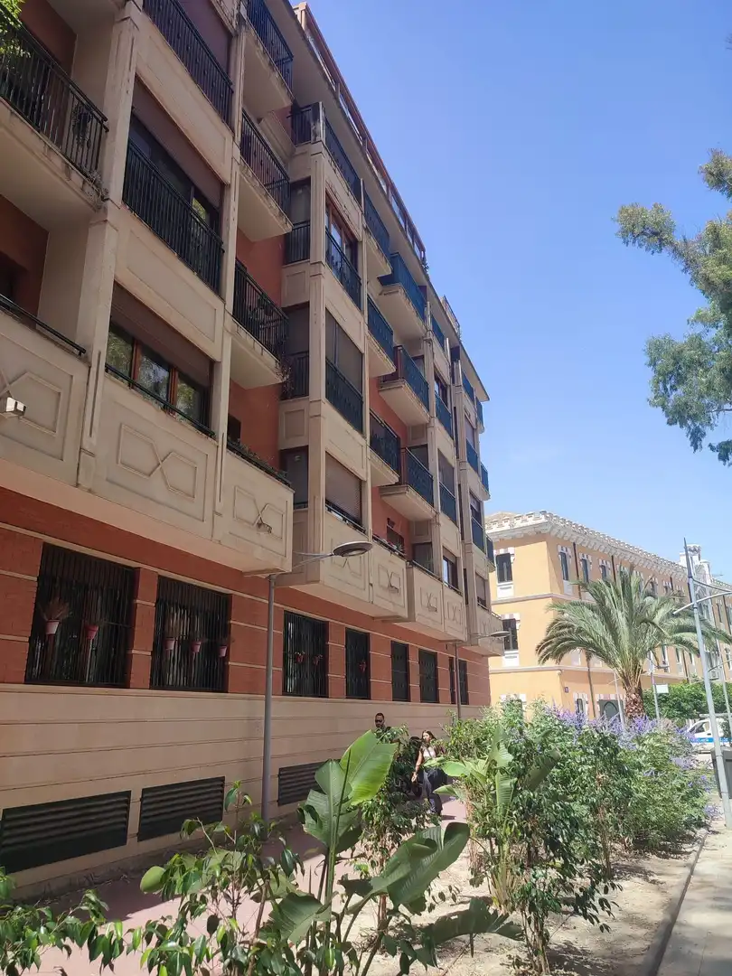 Vista exterior de Pis de lloguer en Murcia amb Aire condicionat, Calefacció i Moblat