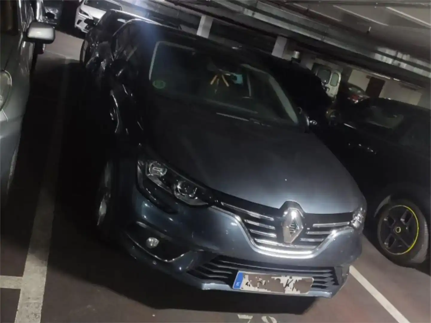 Aparcament de Garatge en venda en Madrid