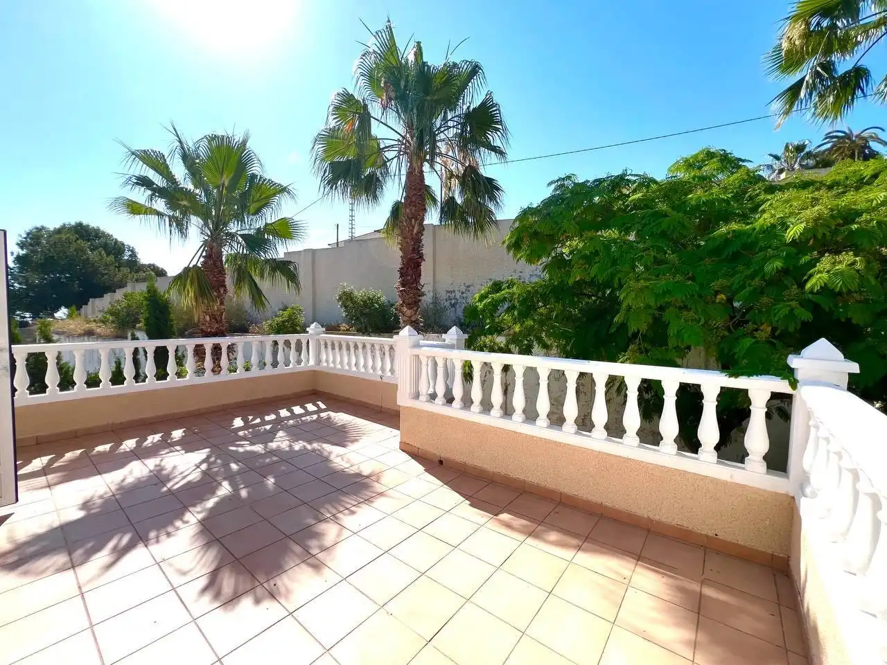 Terraza de Casa o chalet en venta en El Campello con Aire acondicionado, Calefacción y Jardín privado