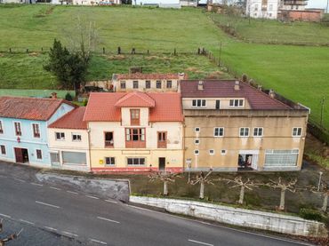 Gewerbefläche zum Verkauf in Lugar la Arquera 39