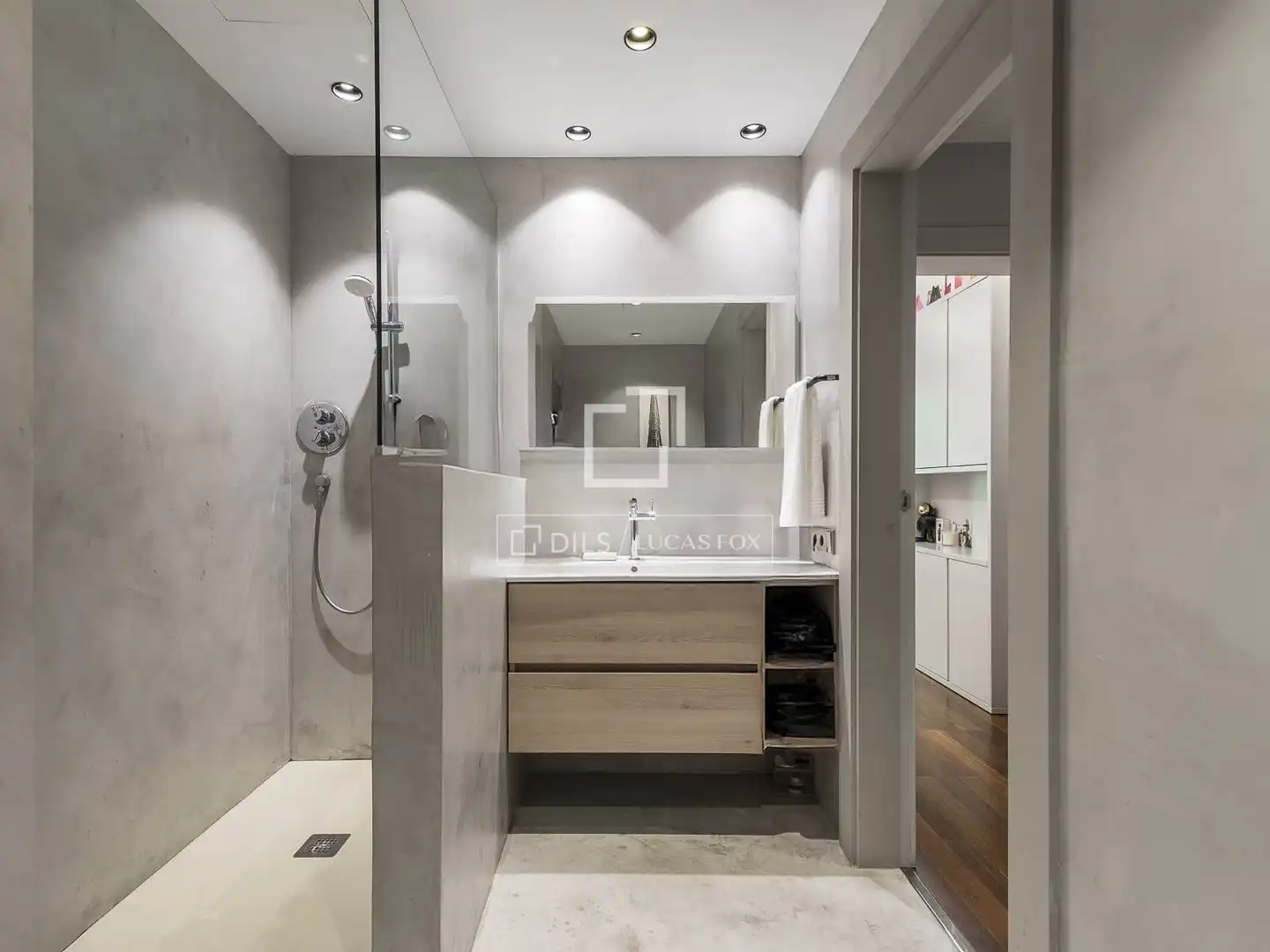 Baño de Piso en venta en Barcelona con Aire acondicionado, Calefacción y Parquet