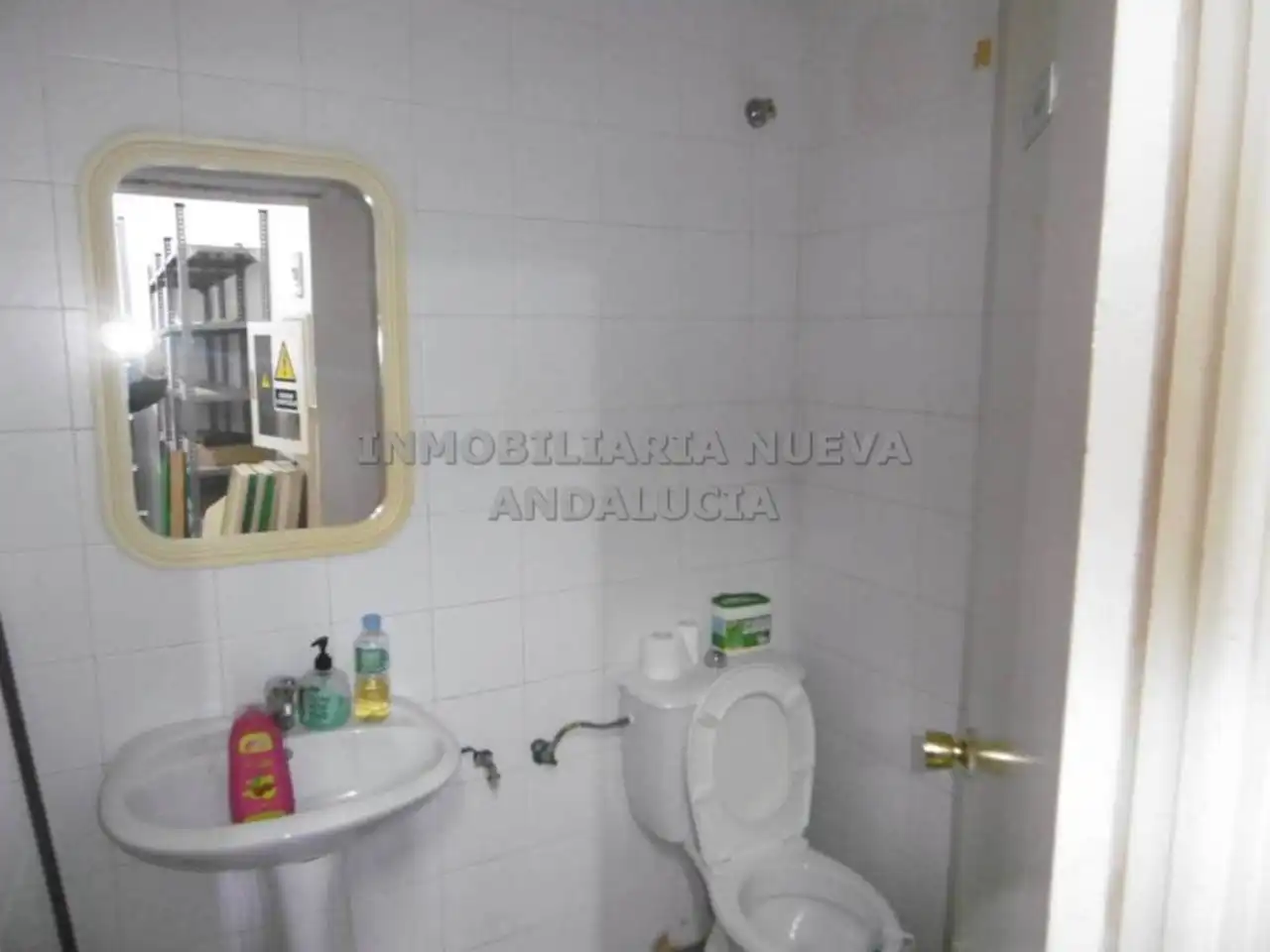 Local comercial de lloguer a Nueva Andalucía, imagen 9