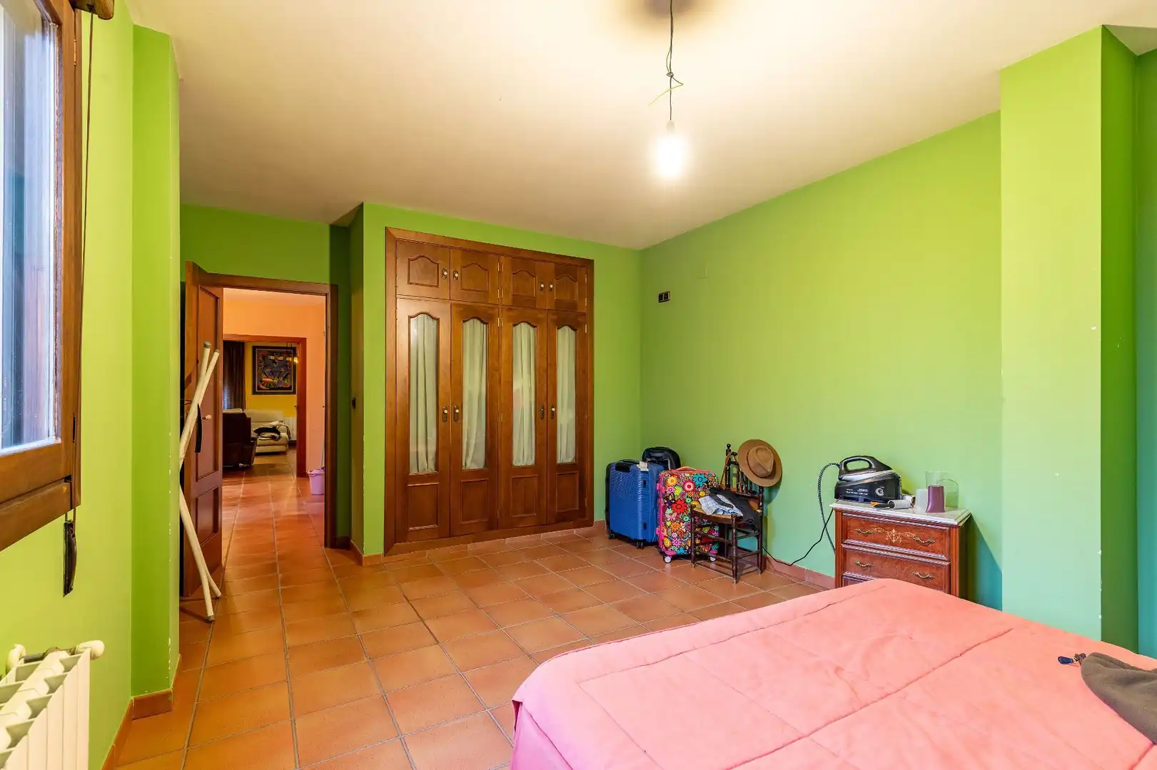 Dormitori de Casa adosada en venda en Villanueva de la Vera amb Aire condicionat i Calefacció