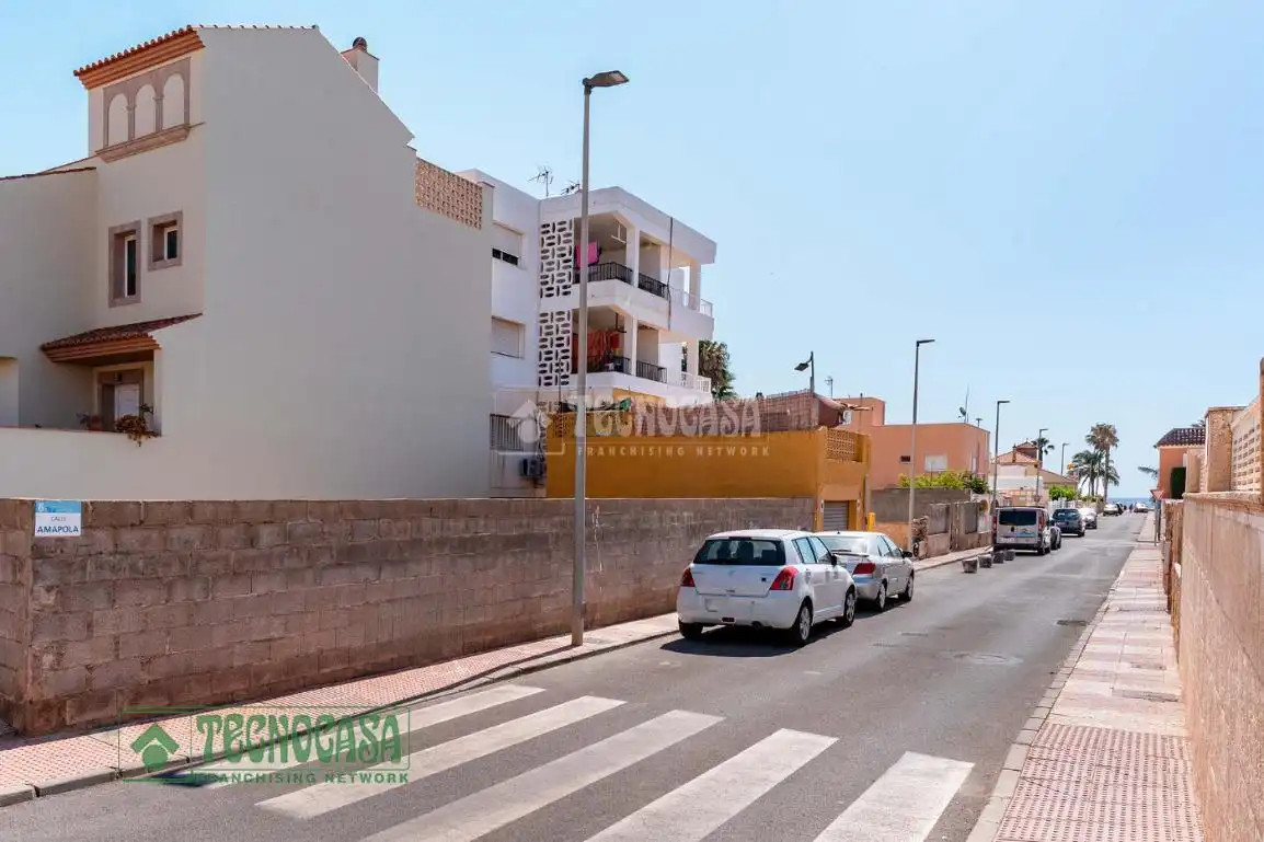 Wohnbaugrundstück zum Verkauf in Roquetas de Mar ciudad, imagen 7