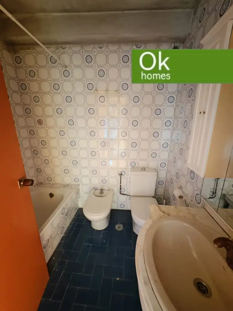 Baño de Casa adosada en venta en A Coruña Capital  con Jardín privado