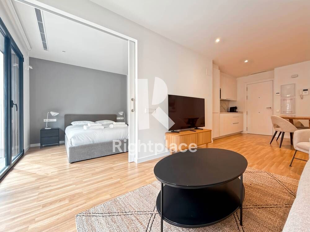 Bedroom of Study to rent in  Barcelona Capital  with Air Conditioner, Heating and Terrace
