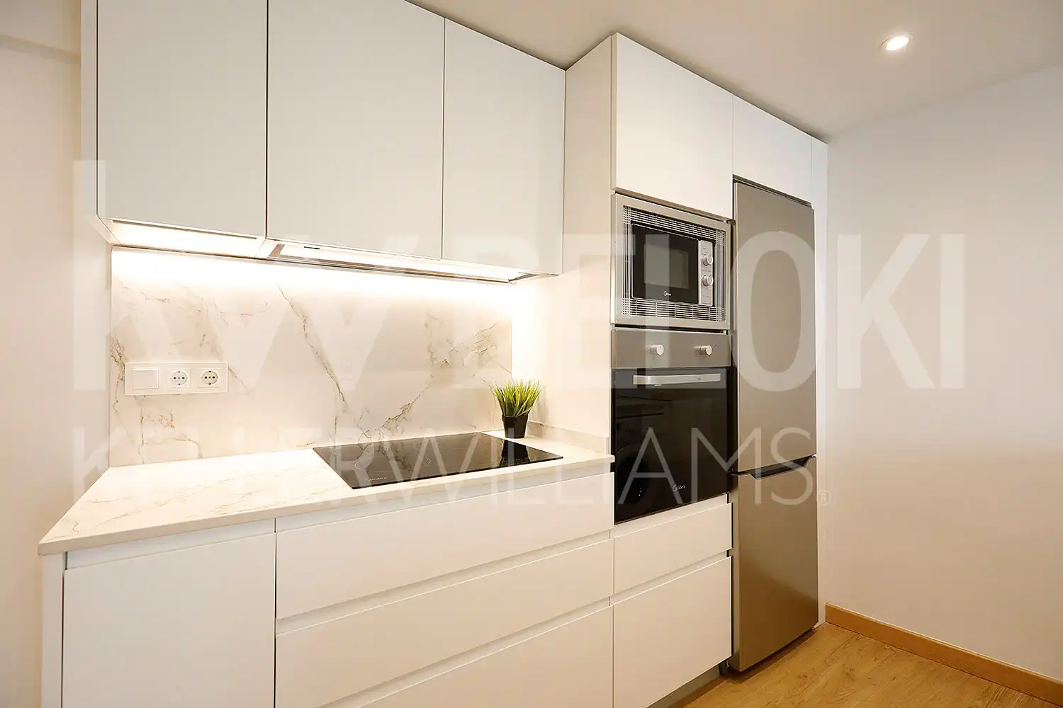 Kitchen of Flat for sale in Errenteria  with Heating and Balcony