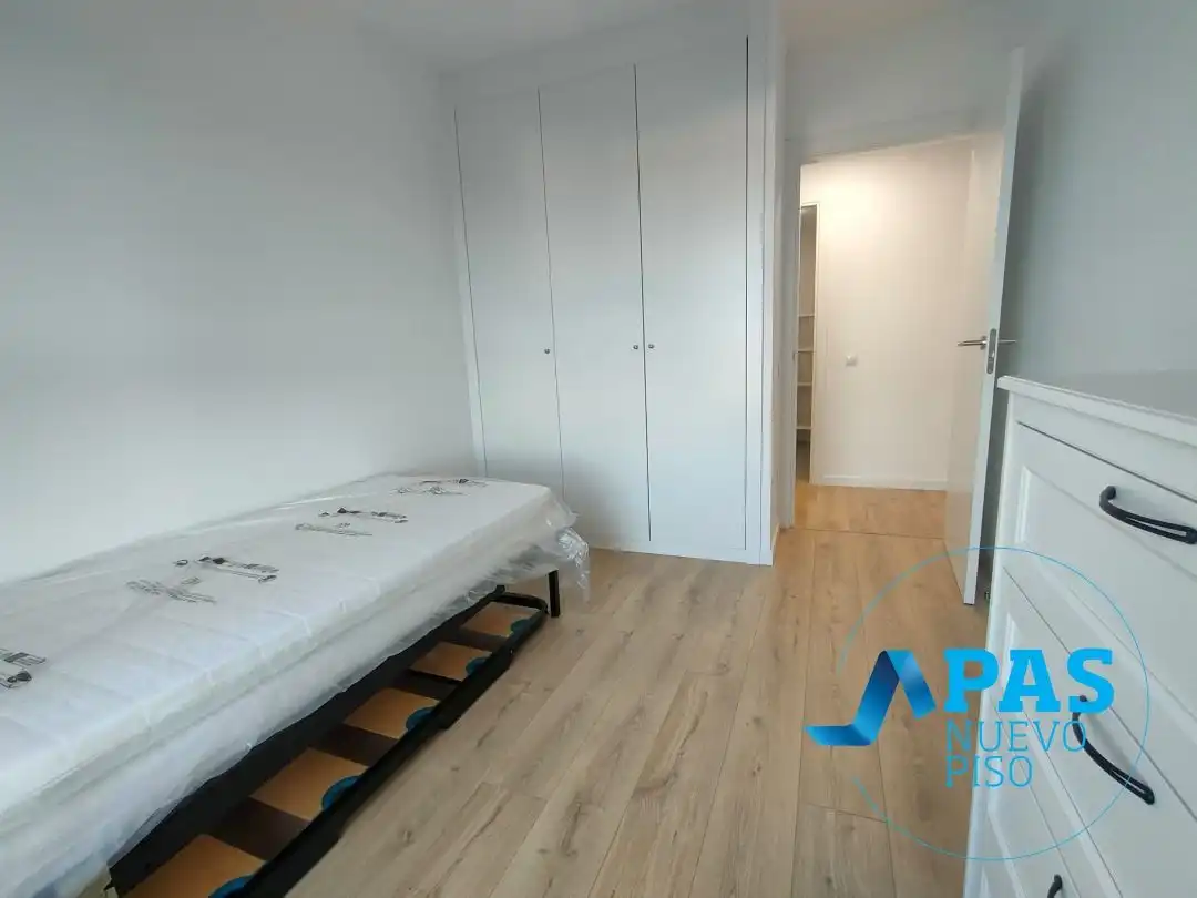 Piso con terraza en alquiler en Soto de la Marina, imagen 17