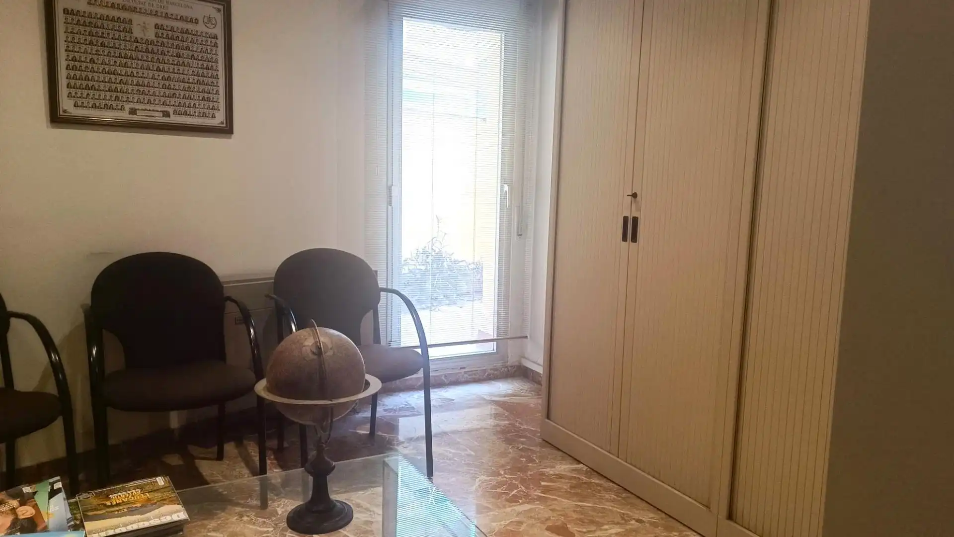 Wohnung zum Verkauf in Terrassa mit Terrasse und Balkon