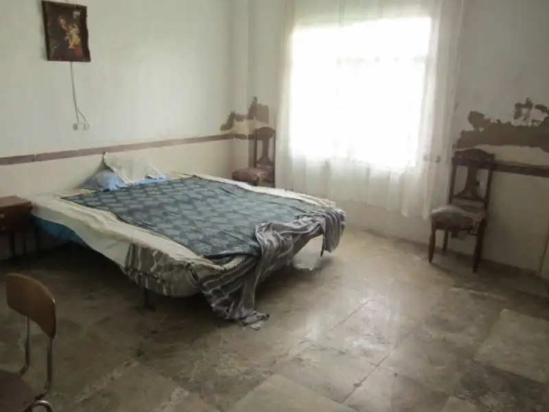 Habitación de Casa o chalet en venta en Novelda