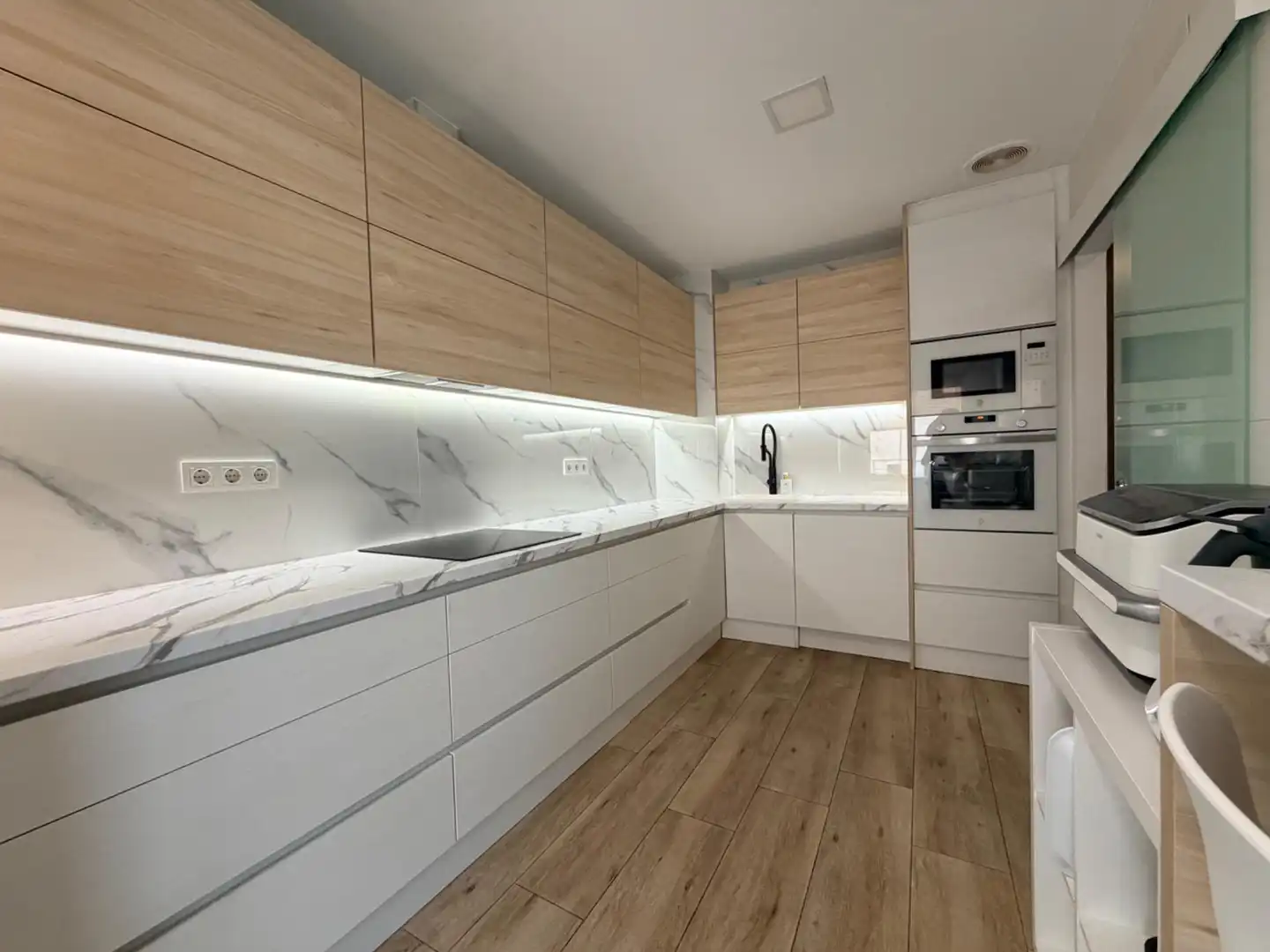 Cuina de Pis en venda en Elche / Elx amb Aire condicionat, Calefacció i Terrassa