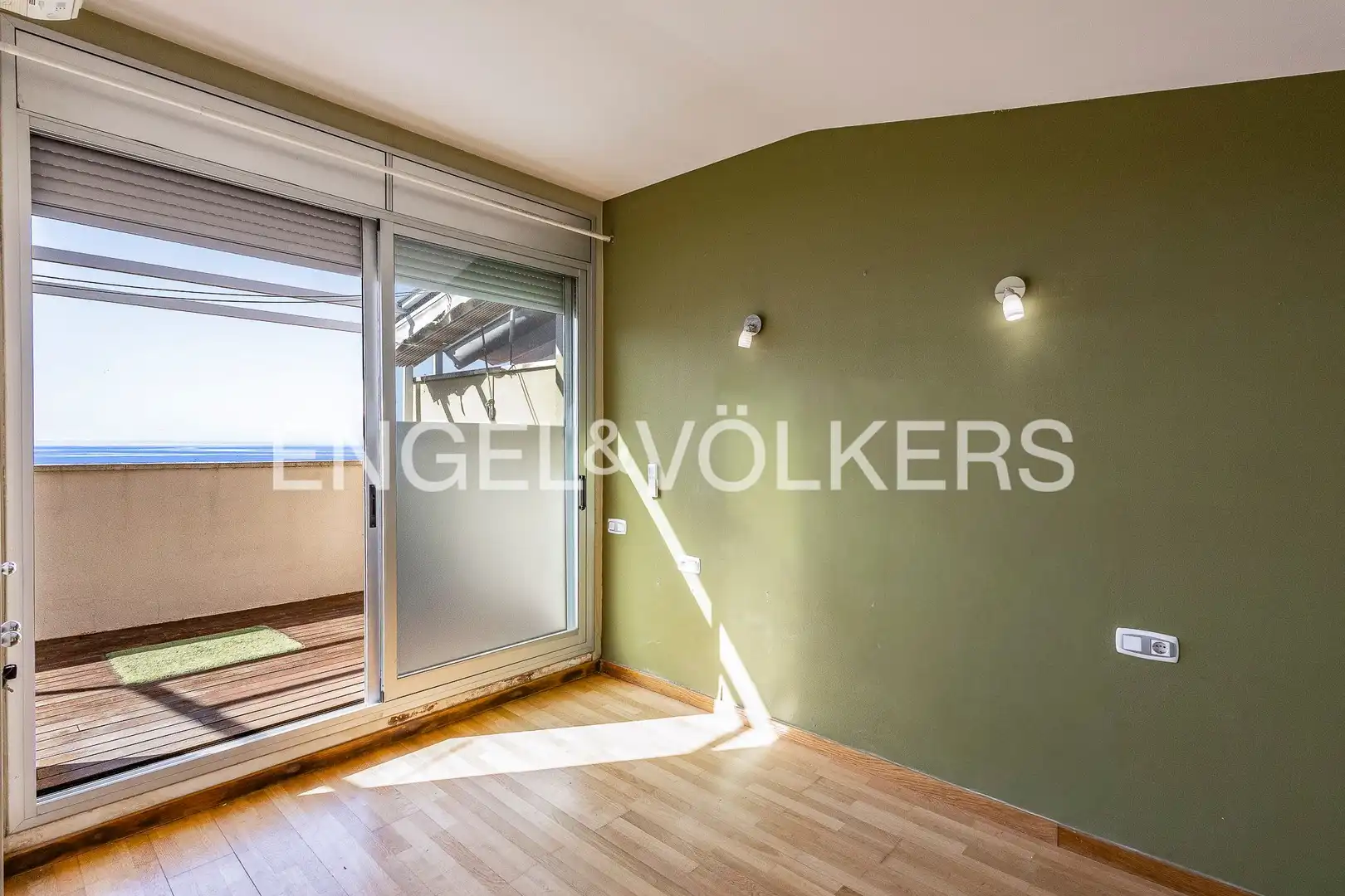 Balcony of Attic for sale in Tarragona  with Air Conditioner, Heating and Terrace