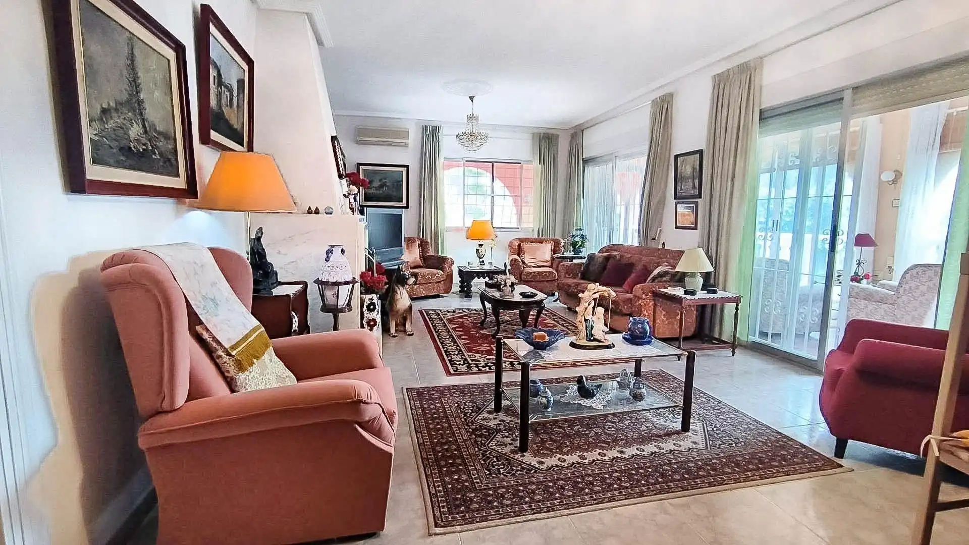 Sala de estar de Casa o chalet en venta en La Nucia con Aire acondicionado, Jardín privado y Terraza