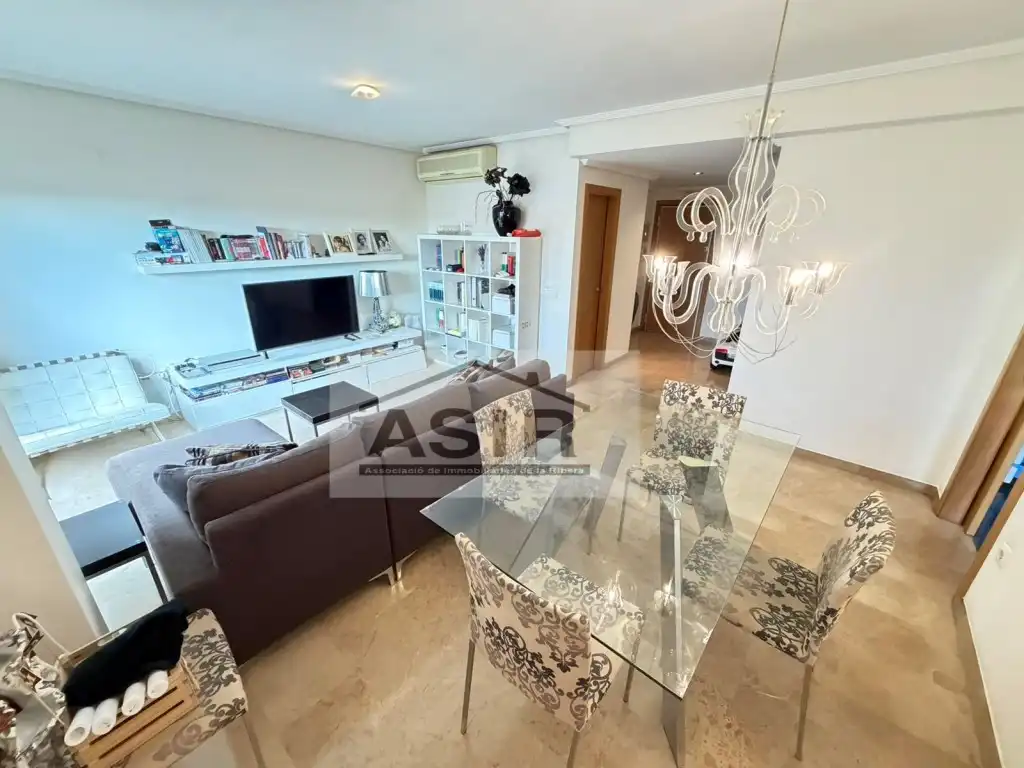 Living room of Flat for sale in Alzira  with Air Conditioner, Terrace and Swimming Pool