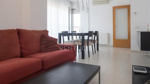 Foto 2 de Piso de alquiler en Carrer de José Agustín Goytisolo, Eixample, Sant Joan Despí