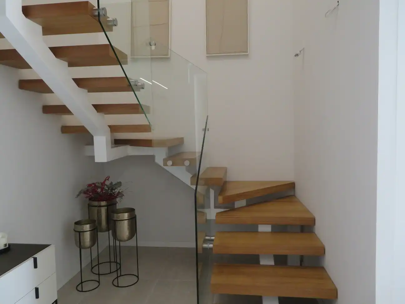 Maisonette zum Verkauf in Dénia mit Klimaanlage, Terrasse und Abstellraum