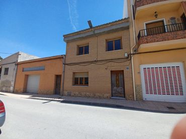 Maison mitoyenne à vendre à El Pinós / Pinoso