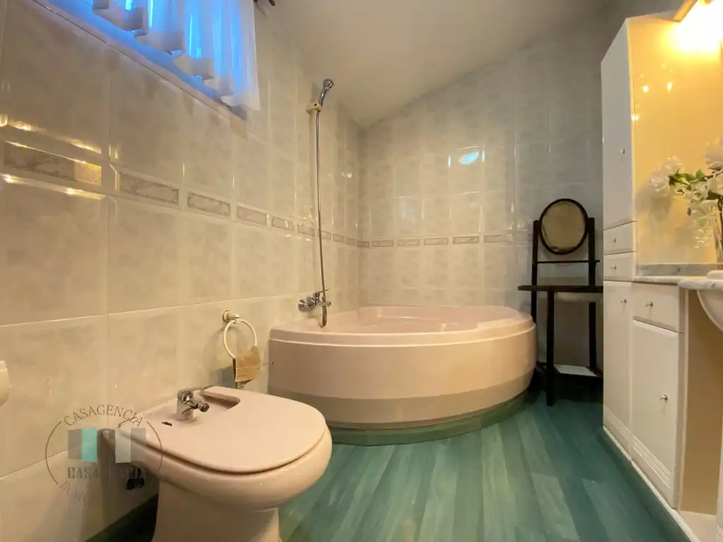 Duplexes for sale in Calle Poeta Verdaguer, Hospital - Plaza del Real